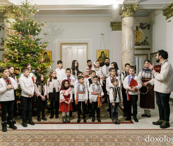 (Foto) Mini Byzantion – Colindători la Reședința Mitropolitană 2022