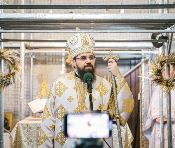 (Video) PS Benedict – „Mama - suferință, dragoste și multă rugăciune”