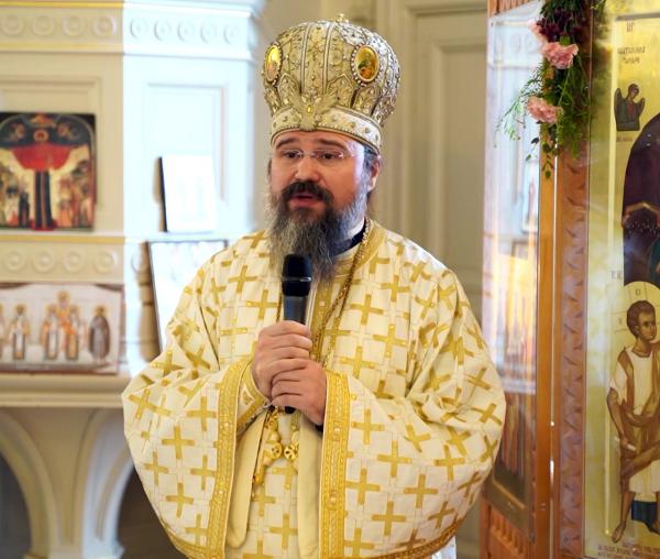 (Video) „Trei cuvinte de încurajare de la Sfinții Trei Ierarhi” – PS Macarie
