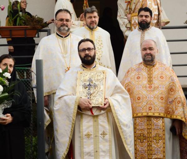 (Video) Sfinții Atanasie și Chiril sărbătoriți la Iași prin Liturghie arhierească