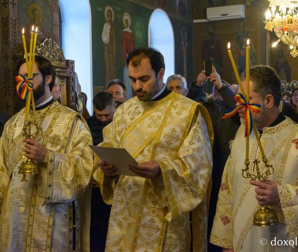 (Video) Parohia Uda-Tătăruși are, începând de astăzi, un nou preot paroh