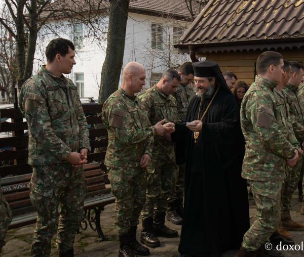 (Video) PS Nichifor Botoșăneanul a slujit la Unitatea Militară 01564 din Iași