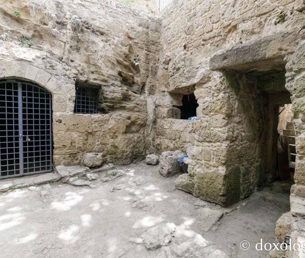 (Foto) Momentele de tihnă la Catacomba Sfintei Solomoni din Paphos