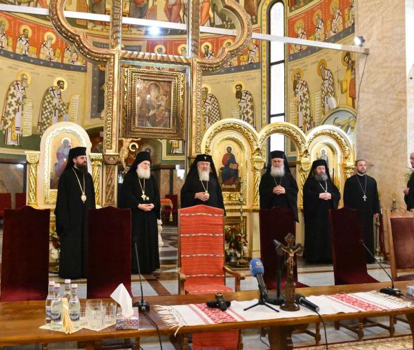 (Foto) Arhimandritul Efrem Vatopedinul a participat la Sinaxa monahală din Arhiepiscopia Clujului