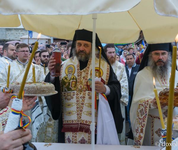 (Video) Părintele Justin Pârvu a fost pomenit la zece ani după trecerea la Domnul