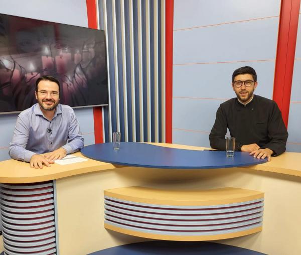 (Video) „Ferestre către suflet”: Niciun copil fără vacanţă – proiect al Departamentului Misiune pentru tineret (Arhiepiscopia Iaşilor)