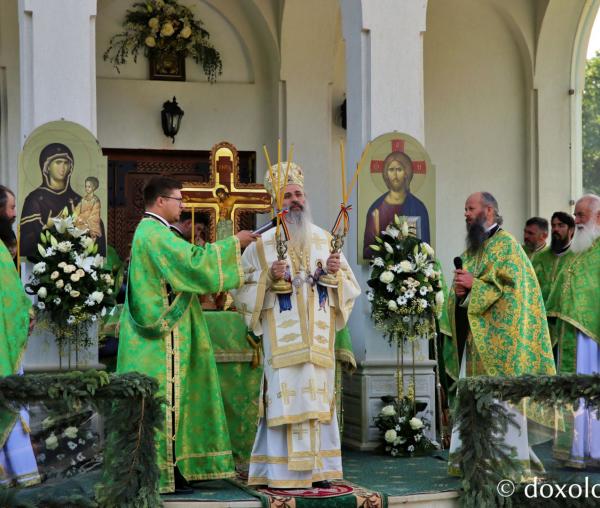 (Video) Mănăstirea Guranda și-a celebrat hramul: sărbătoarea Preasfintei Treimi