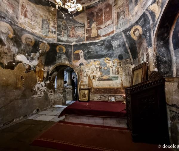 (Foto) Închinare la mormântul Sfântului Cuvios Naum