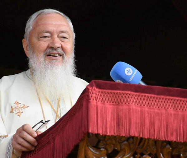 (Video) IPS Andrei: „La Sfânta Liturghie, Hristos ni se descoperă”