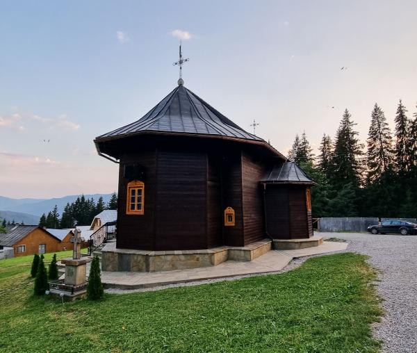 Mănăstirea Rarău