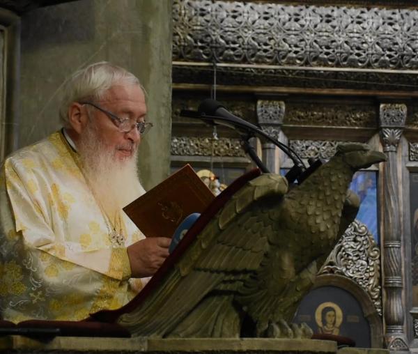 (Video) IPS Andrei: „Mulțumirea supremă I-o aducem lui Dumnezeu la Liturghie”