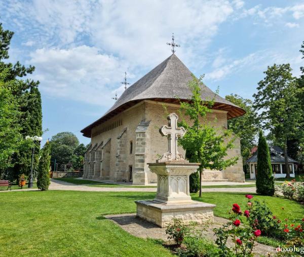 Biserica Mănăstirii Bogdana