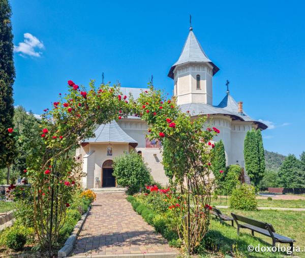 Biserica Mănăstirii Peștera Gârcina
