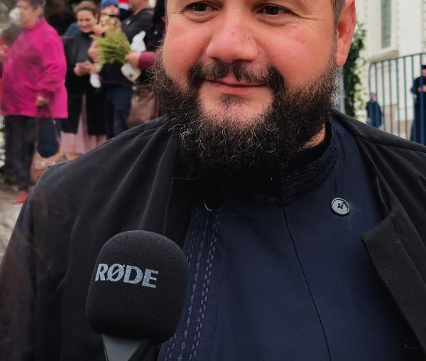 (Video) „Sfânta e cea care îngăduie să ajungem aici”