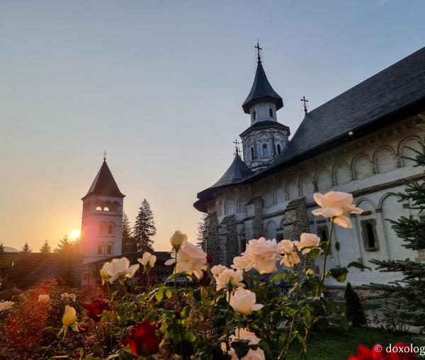 Biserica Mănăstirii Putna – prima ctitorie a Sfântului Ștefan cel Mare