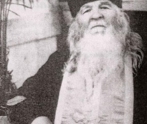 Sfântul Cuvios Amfilohie de la Poceaev