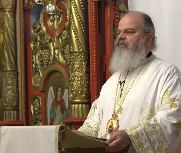 (Audio) PS Ignatie: „Ori de câte ori venim la Liturghie și ne rugăm, ne asemănăm cu îngerii”