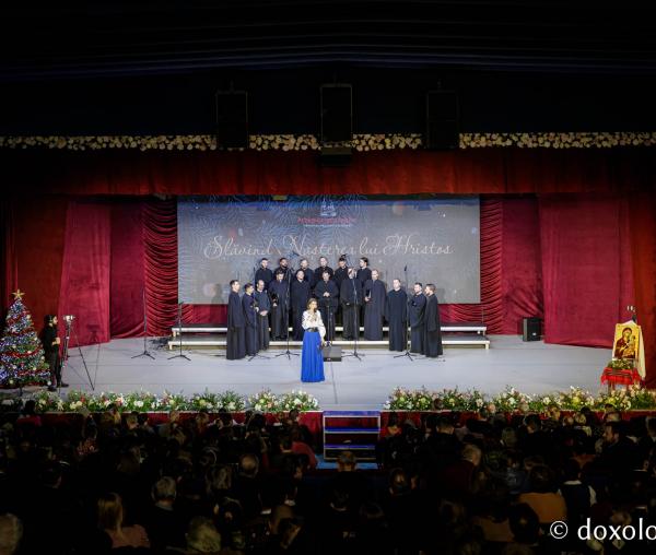 (Foto) Concertul de colinde al Mitropoliei Moldovei și Bucovinei „Slăvind Nașterea lui Hristos” – 2023