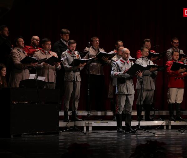 (Video) „Corul Marii Uniri” al Ateneului din Iași – Noel c'est l'amour