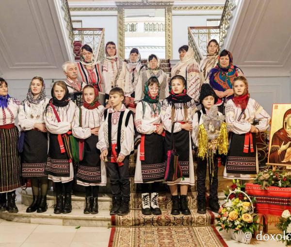 (Foto) Parohia Bogheni, Republica Moldova – Colindători la Reședința Mitropolitană 2023