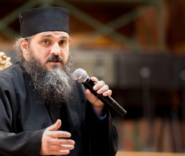 Arhimandritul Dionisie Ignat