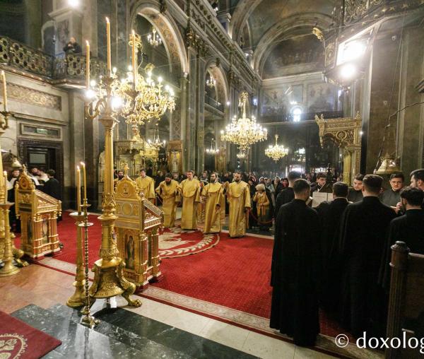 Priveghere la praznicul Întâmpinării Domnului, la Catedrala Mitropolitană din Iași 2024