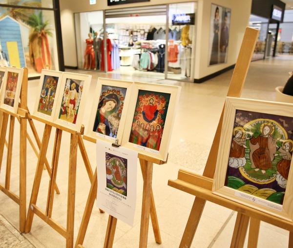 O expoziție cu tematică pascală poate fi vizitată la Iulius Mall Iași