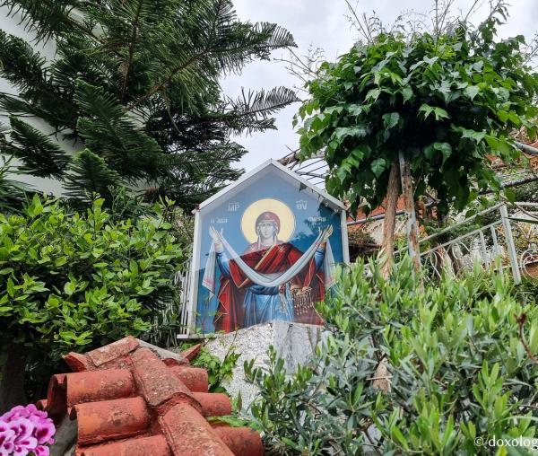 Cimitirul Mănăstirii „Sfântul Rafail” din Insula Lesvos