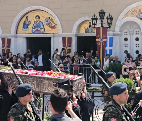Un secol de când Sfântul Ioan Rusul ocrotește Insula Evia: Hramul din acest an, în câteva imagini