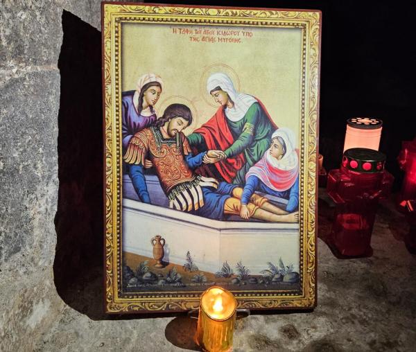 Înmormântarea Sfântului Mucenic Isidor