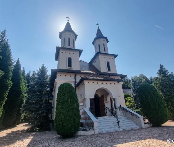 (Foto) Mănăstirea Recea