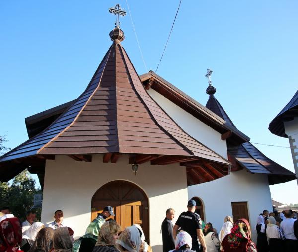 Paraclisul Parohiei „Sfântul Ierarh Nicolae” Valea Seacă Bălțătești