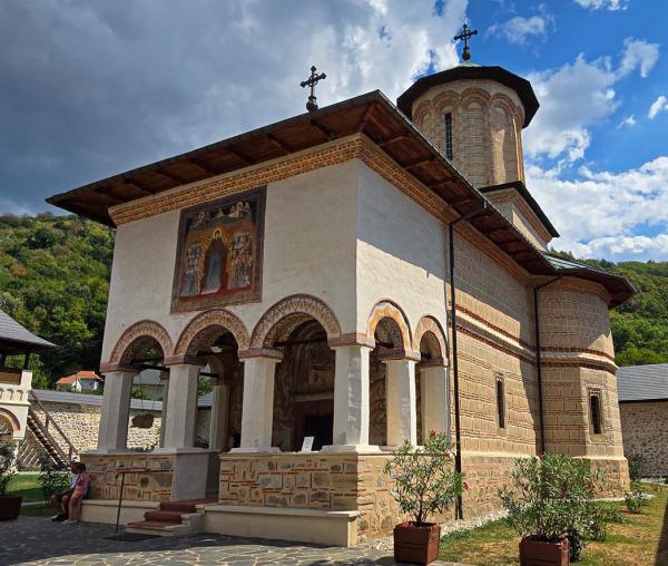 Mănăstirea Polovragi