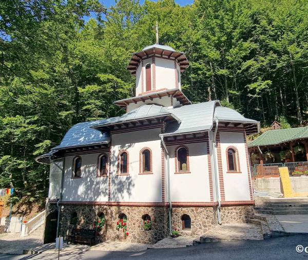 Schitul Sfântul Mare Mucenic Pantelimon