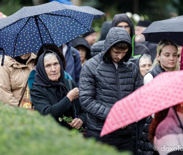 (Foto) Jurnal de pelerin la Sfânta Cuvioasă Parascheva – Ziua a VIII-a, 15 octombrie 2024