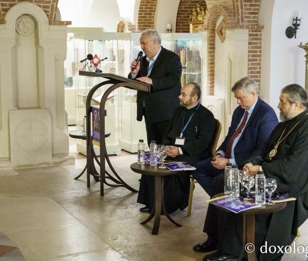 Simpozionul Internațional „Sfântul Ierarh Dosoftei” reunește la Iași elite academice și teologice