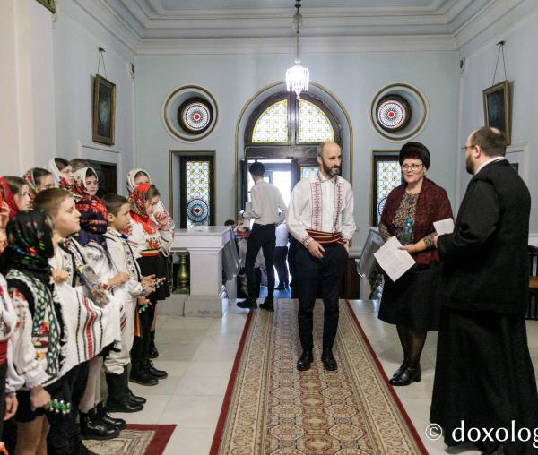 Școala Ruginoasa și Școala Cucuteni