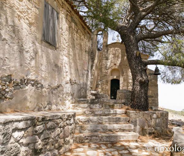 Biserica „Sfânta Chiriachi” – Paleochora, Eghina