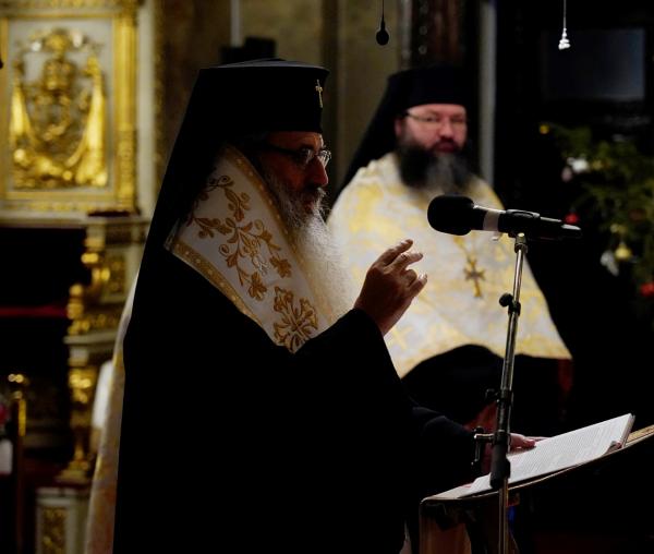 IPS Teofan, de Anul Nou: „Cel mai mult ne-a susținut Dumnezeu de Sus, familia și Biserica de jos”