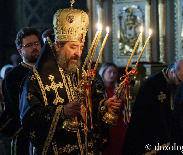 Preasfințitul Nichifor a săvârșit Liturghia Darurilor la Catedrala Mitropolitană din Iași