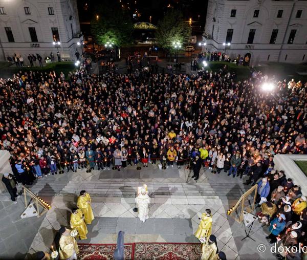 Slujba de Înviere la Catedrala Mitropolitană din Iași - 2025