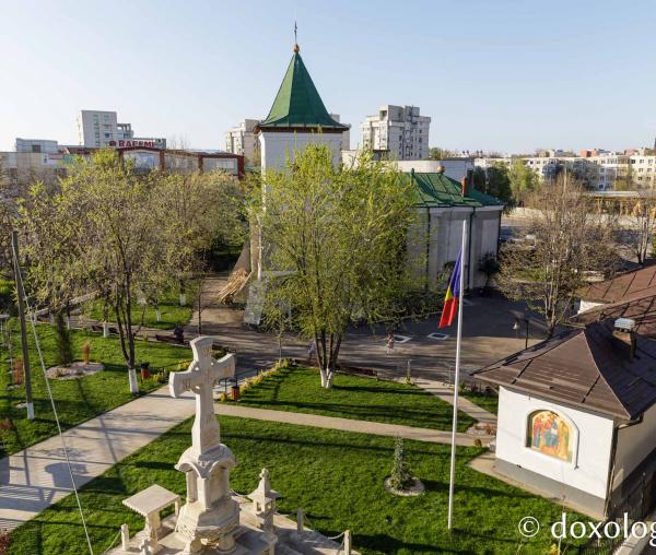 Marea Luni la Biserica „Ziua Crucii” din Iași