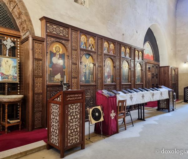 Clipe de liniște în biserica închinată Sfântului Macarie cel Mare