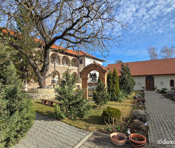 Mănăstirea „Sfânta Elisabeta” – așezământ monahal în inima Clujului