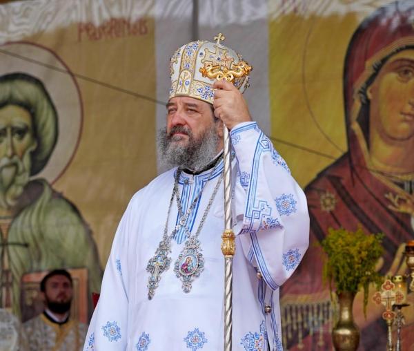 (Video) PS Nichifor Botoșăneanul: „Domnul lucrează în lume cu semne și minuni mari”