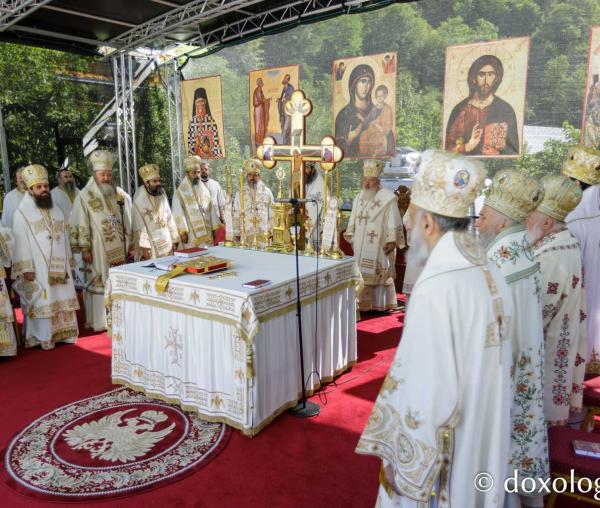 Sfânta Liturghie de la Proclamarea Canonizării Sfântului Cuvios Dometie cel Milostiv de la Râmeț