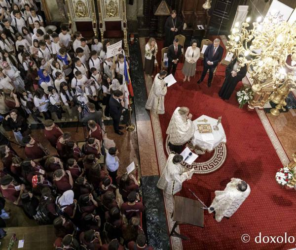 (Foto) Festivitatea de deschidere celei de-a V-a ediții a Întâlnirii Tinerilor Ortodocși din Moldova