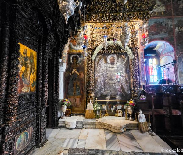 Icoana făcătoare de minuni a Sfântului Arhanghel Mihail Panormitul din Insula Symi
