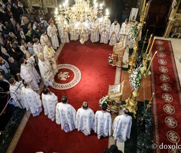IPS Filotheos, Mitropolit de Tesalonic a slujit Sfânta Liturghie în a cincea zi a Hramului Sfintei Parascheva