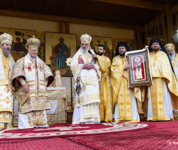 Patriarhul Ecumenic a slujit la sărbătoarea Sfântului Dimitrie cel Nou